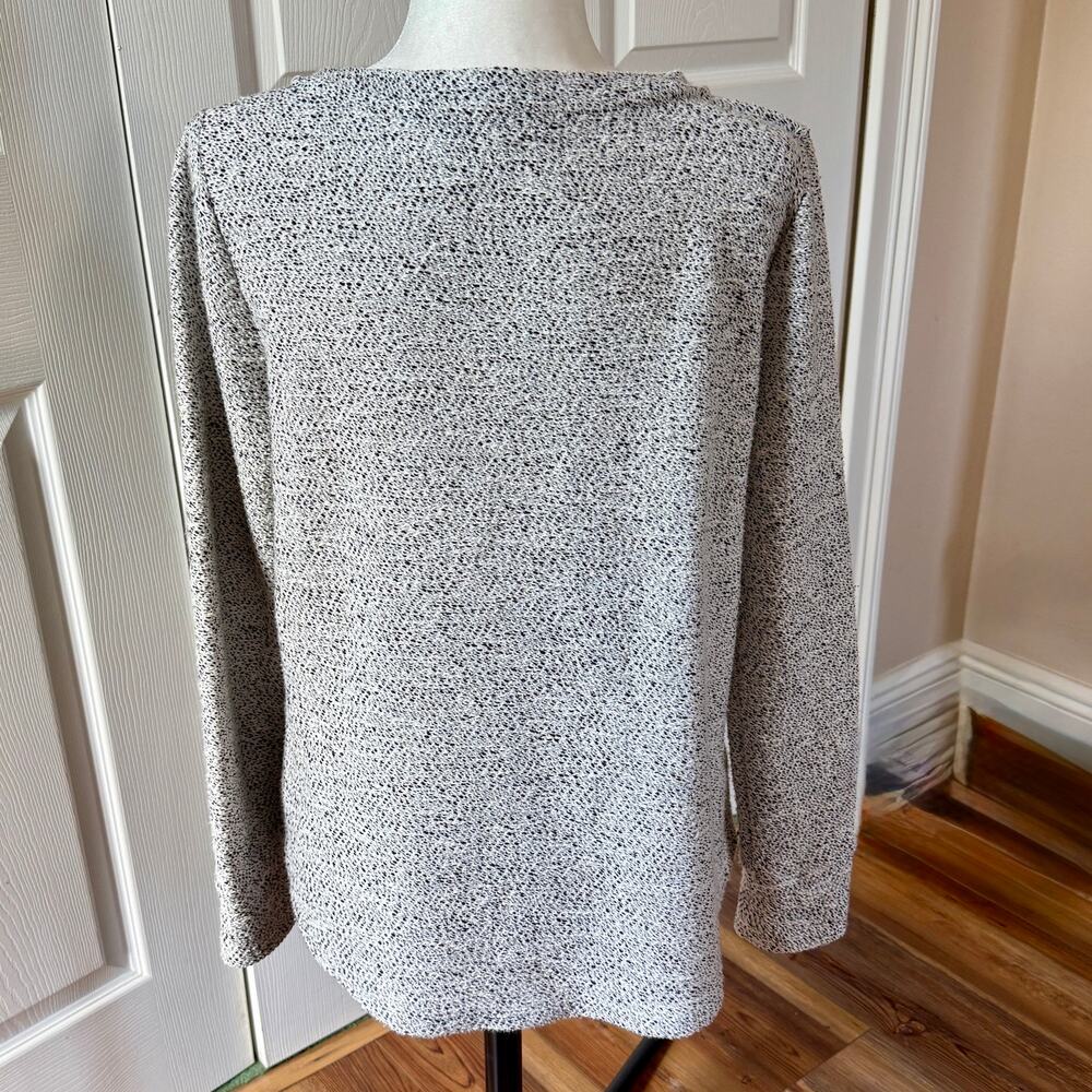 LOFT Women’s M Black White Marled Knit Long Sleeve Curved Hem Sweater Top
